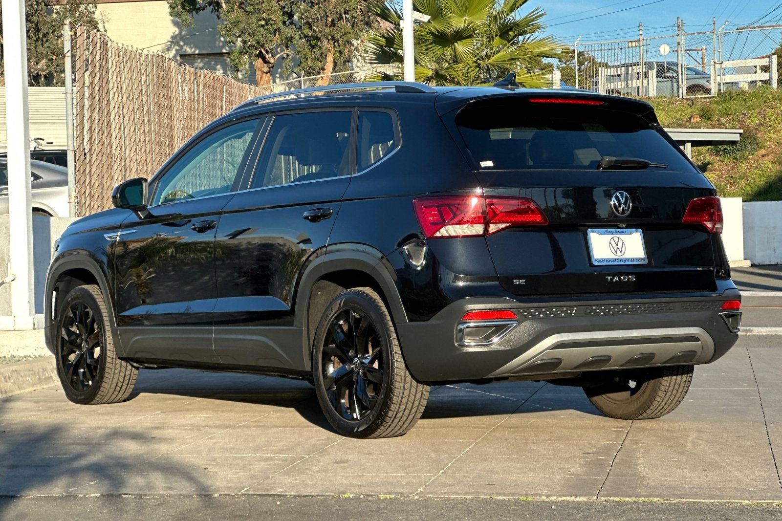 2023 Volkswagen Taos 1.5T SE