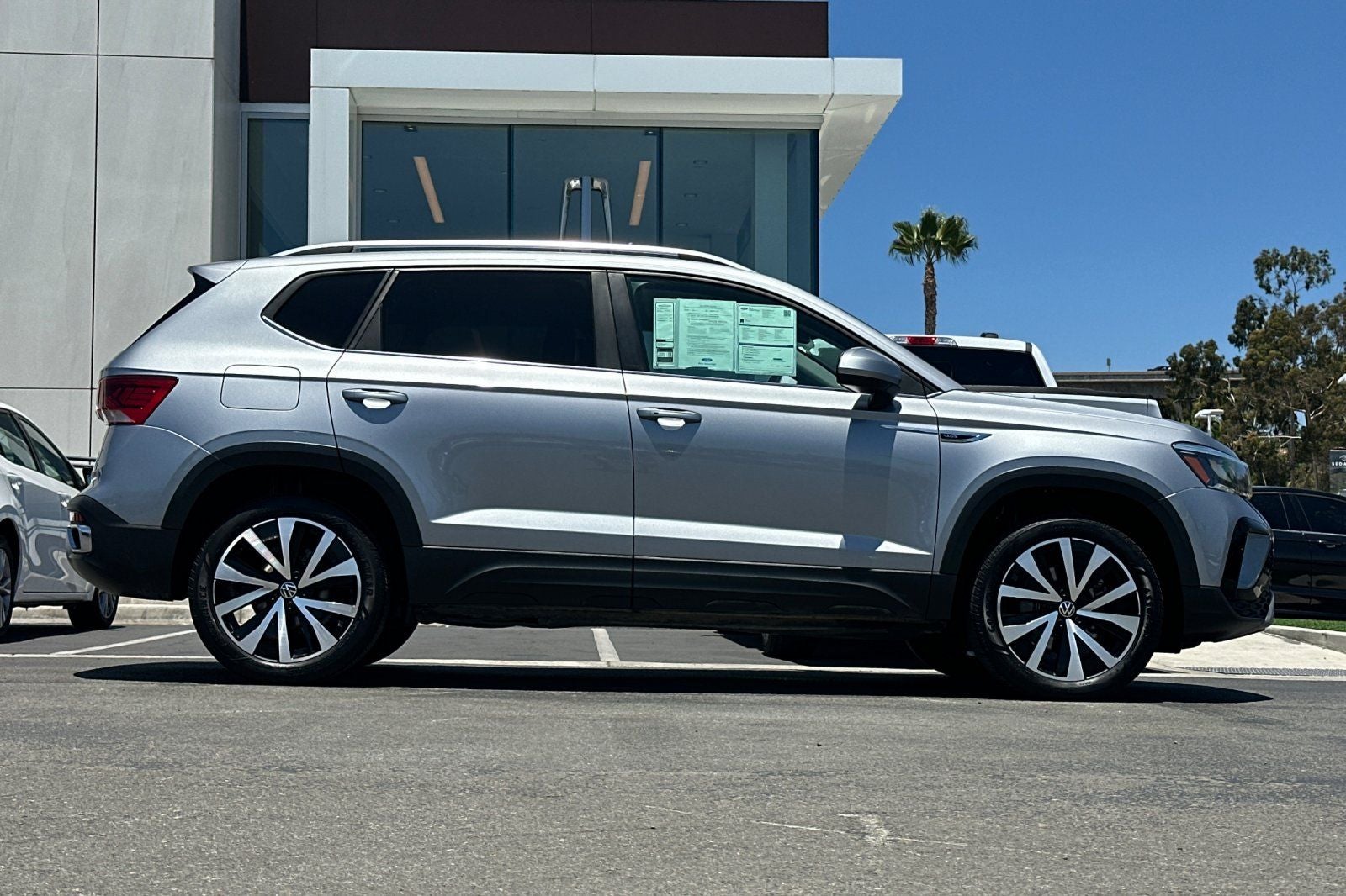 2023 Volkswagen Taos 1.5T SE