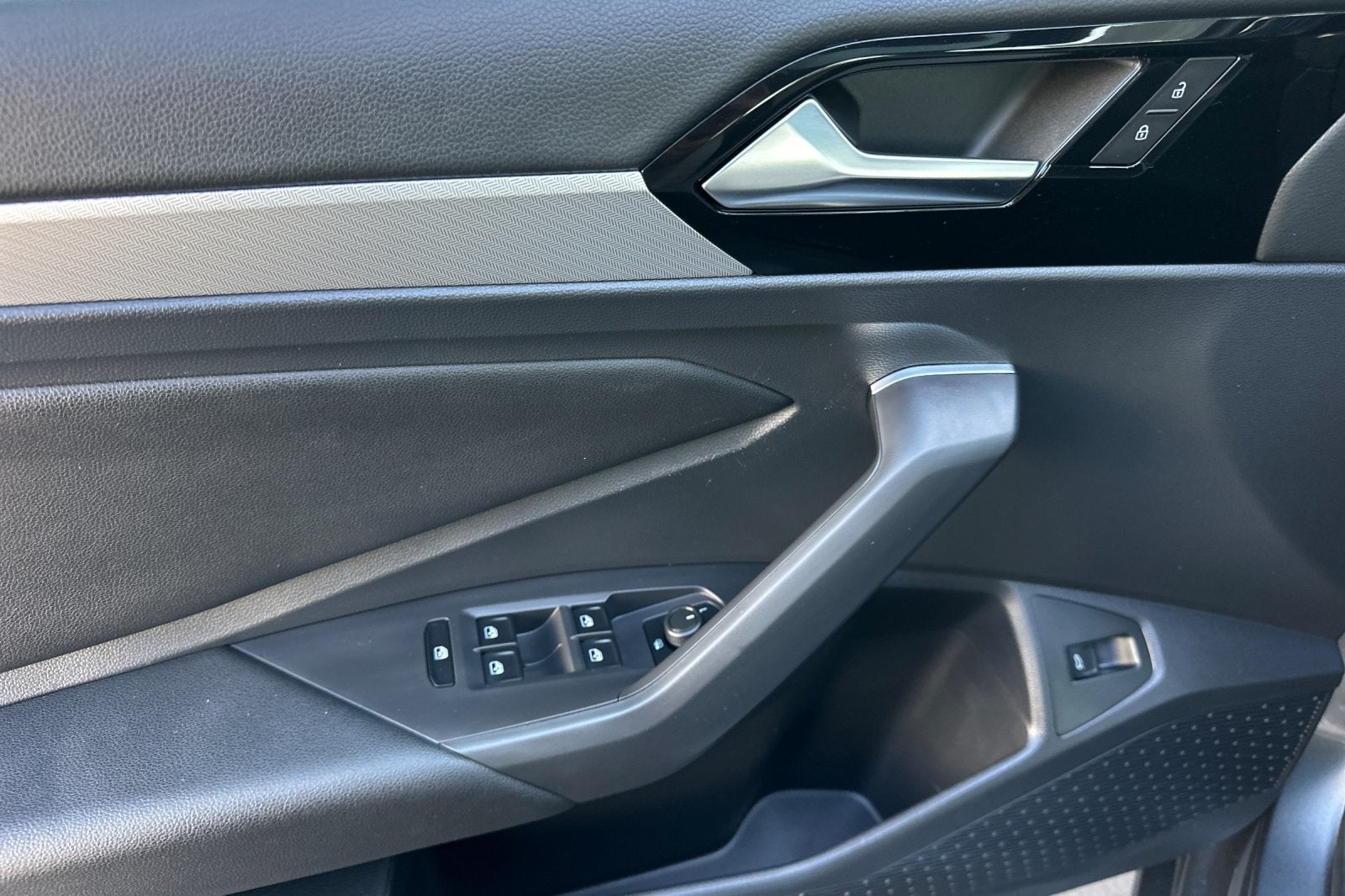 2019 Volkswagen Jetta R-Line