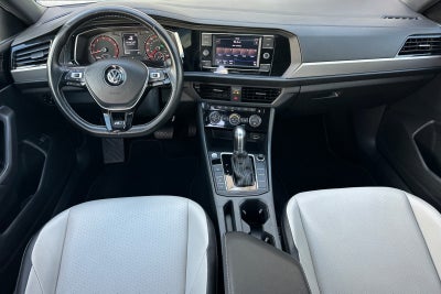 2019 Volkswagen Jetta R-Line