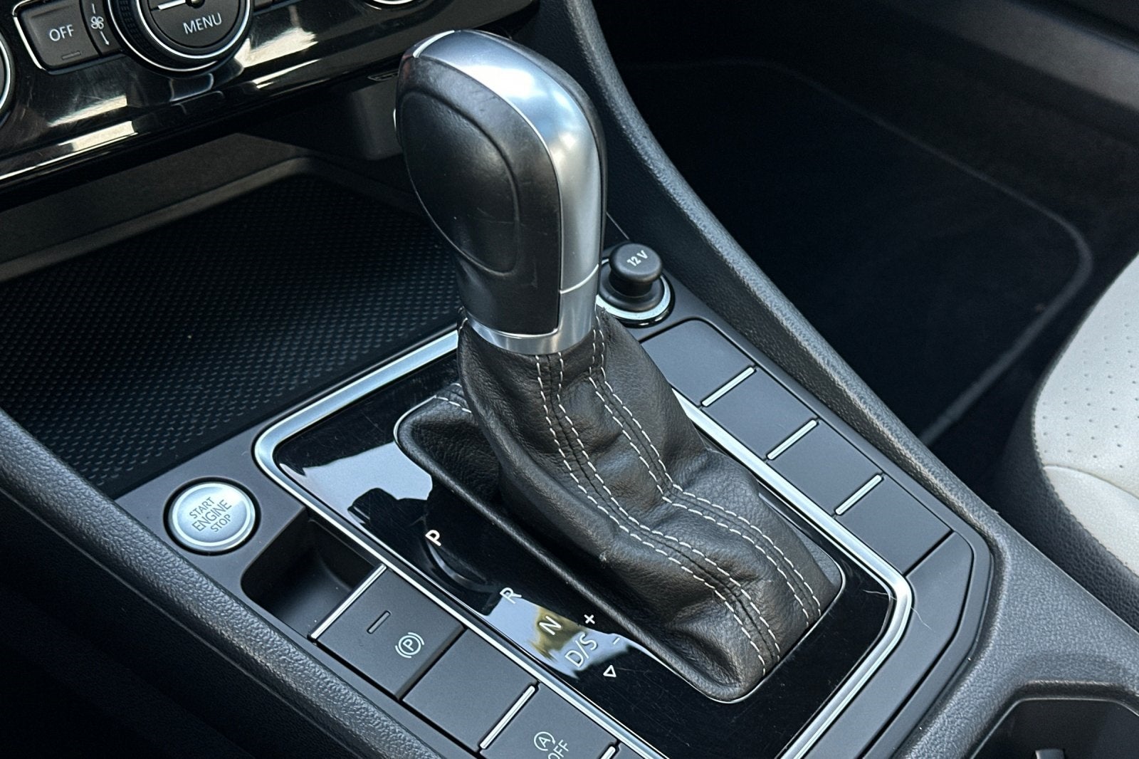 2019 Volkswagen Jetta R-Line