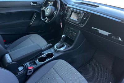2018 Volkswagen Beetle 2.0T S