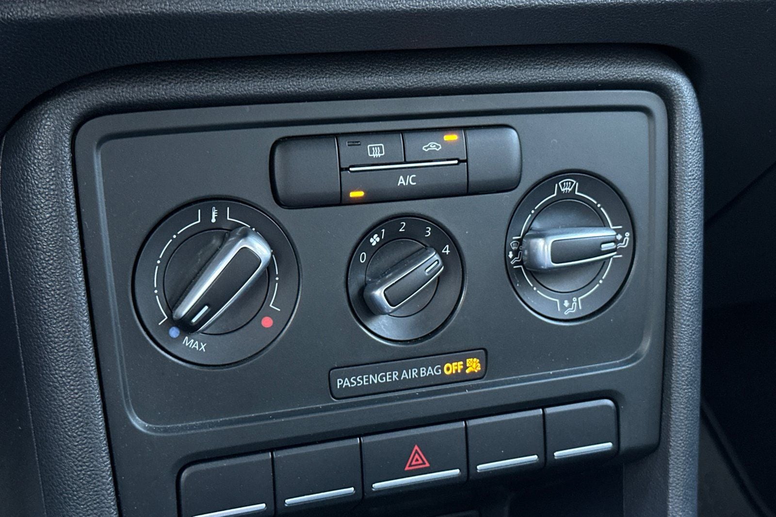 2018 Volkswagen Beetle 2.0T S