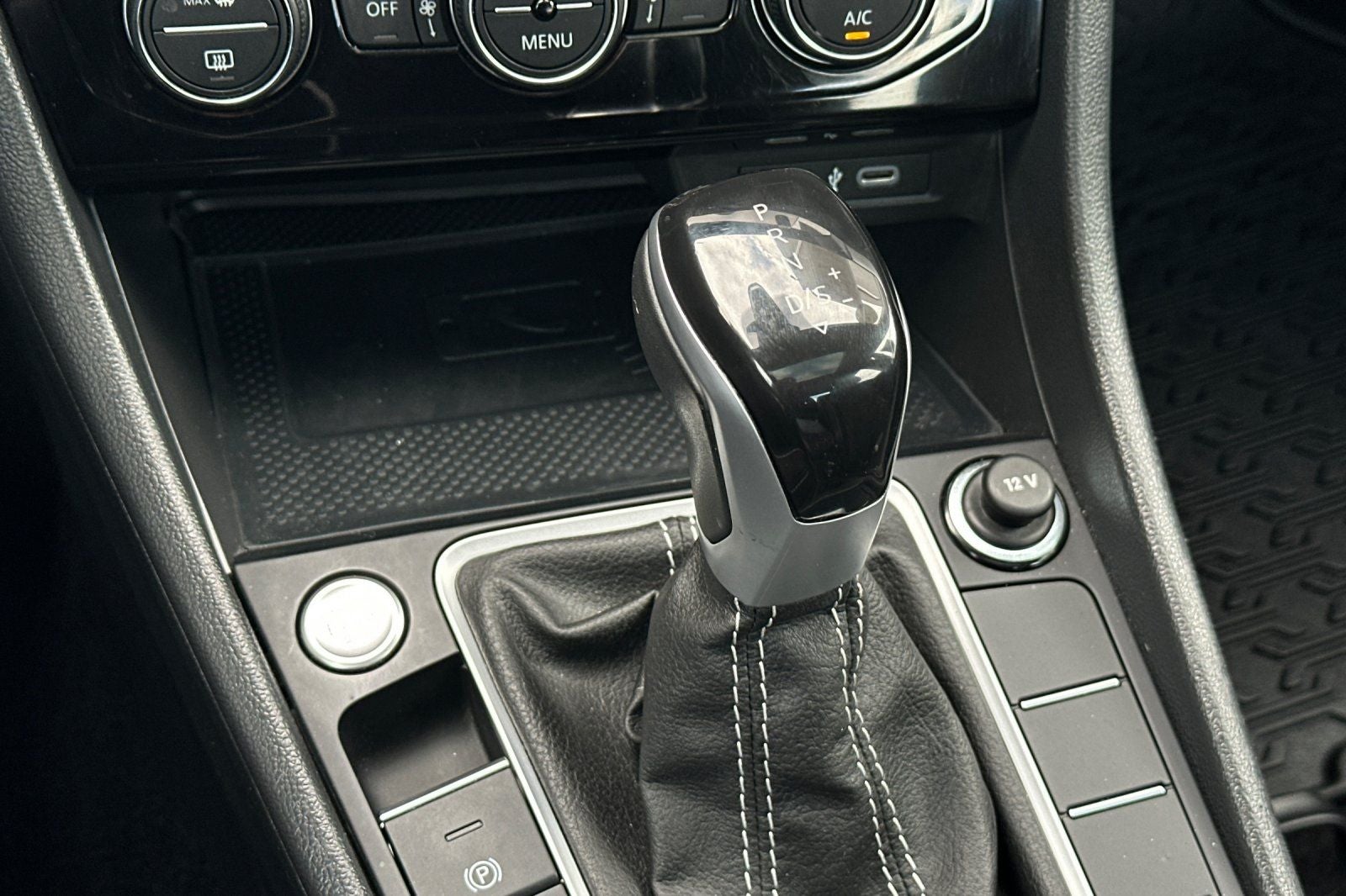 2024 Volkswagen Jetta 1.5T SEL