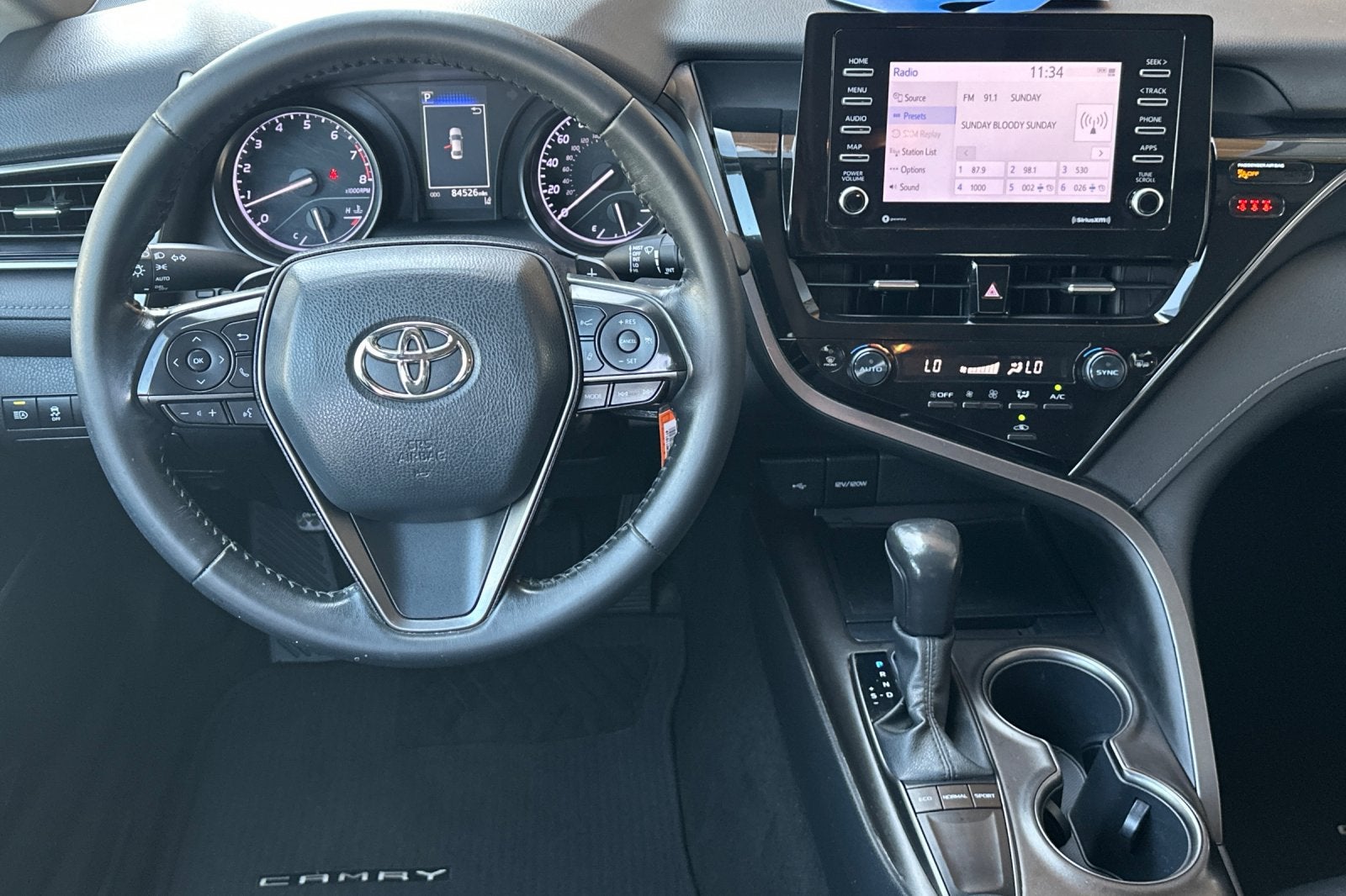 2022 Toyota Camry SE