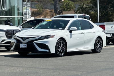 2022 Toyota Camry SE