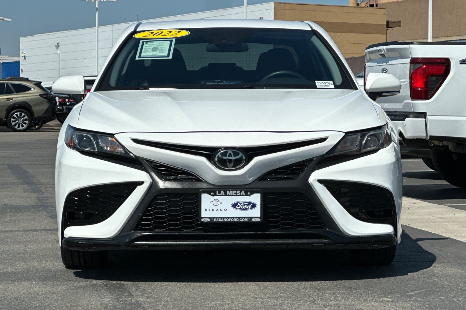 2022 Toyota Camry SE