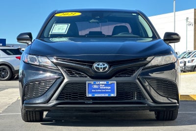 2021 Toyota Camry SE