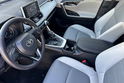 2021 Toyota RAV4 Hybrid XLE Premium