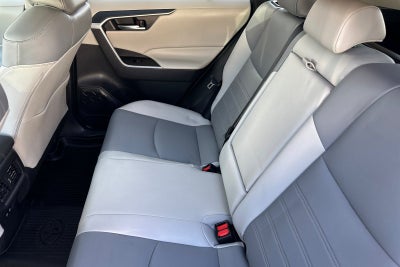 2021 Toyota RAV4 Hybrid XLE Premium