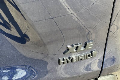 2021 Toyota RAV4 Hybrid XLE Premium