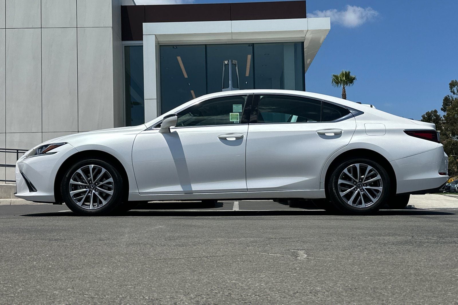2022 Lexus ES 350