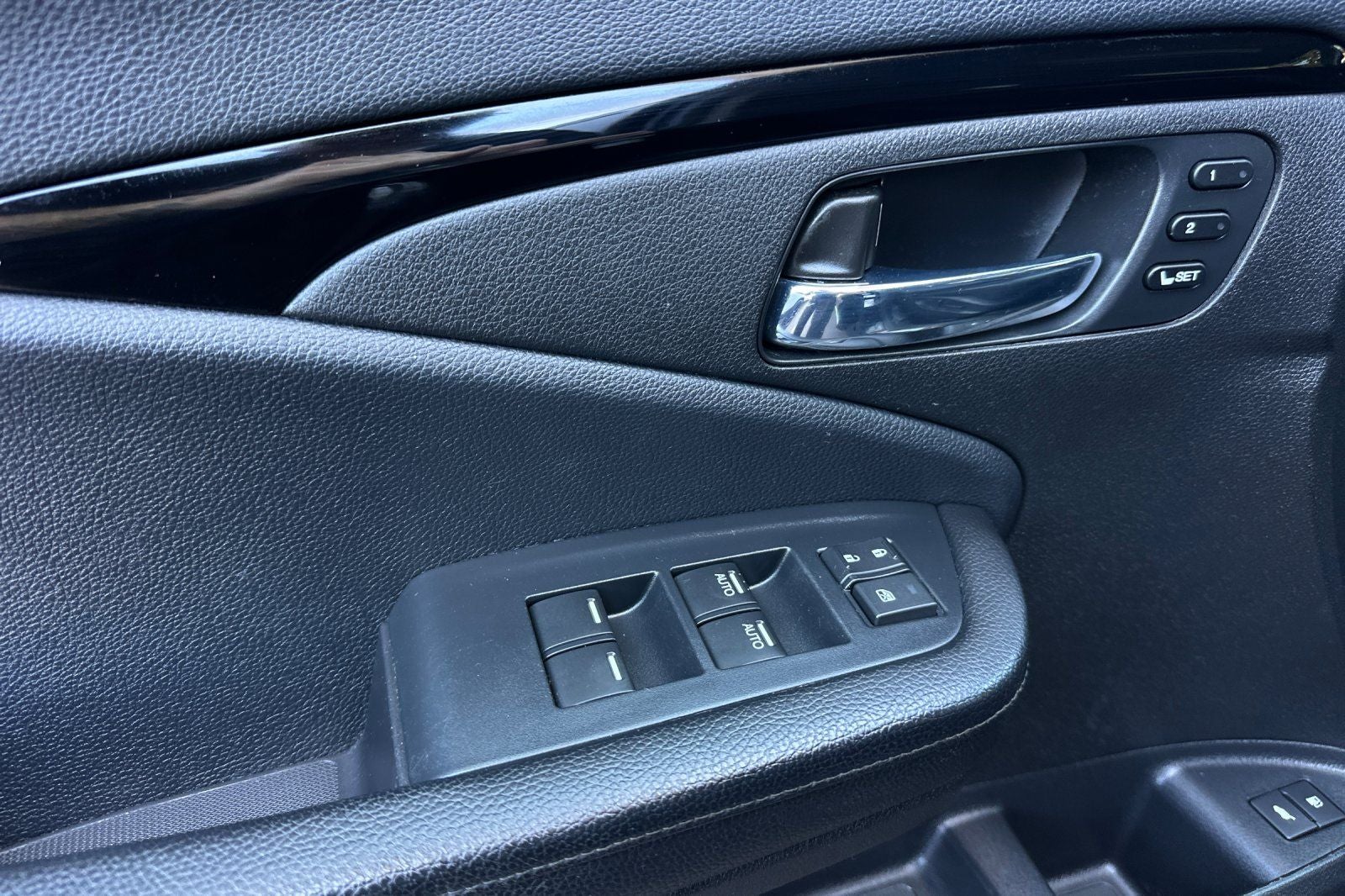 2022 Honda Pilot Touring 7 Passenger