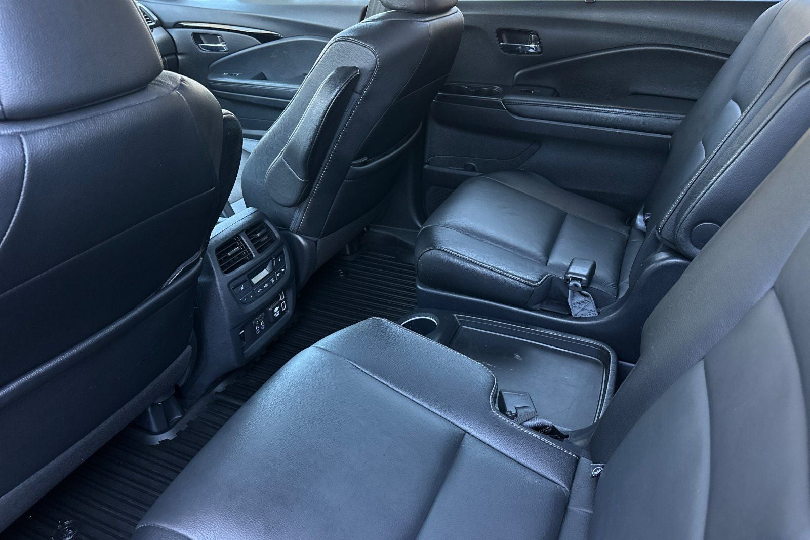 2022 Honda Pilot Touring 7 Passenger