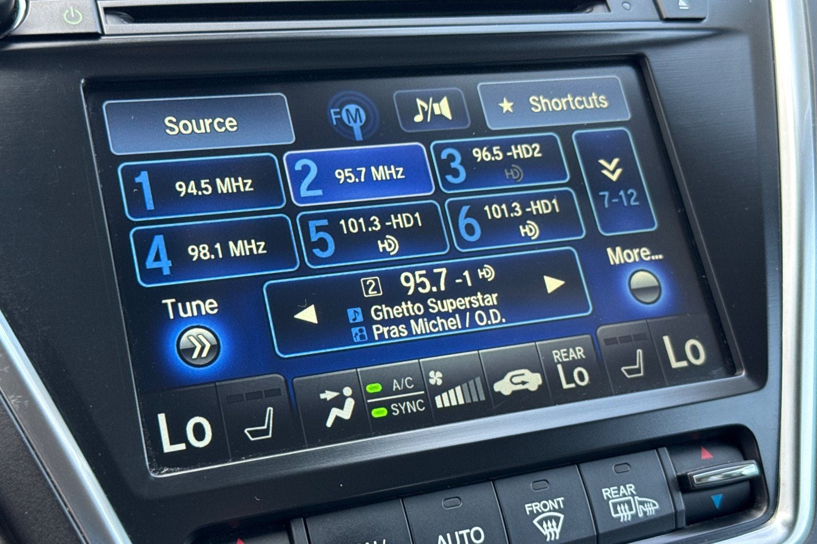 2017 Acura MDX 3.5L w/Technology Package