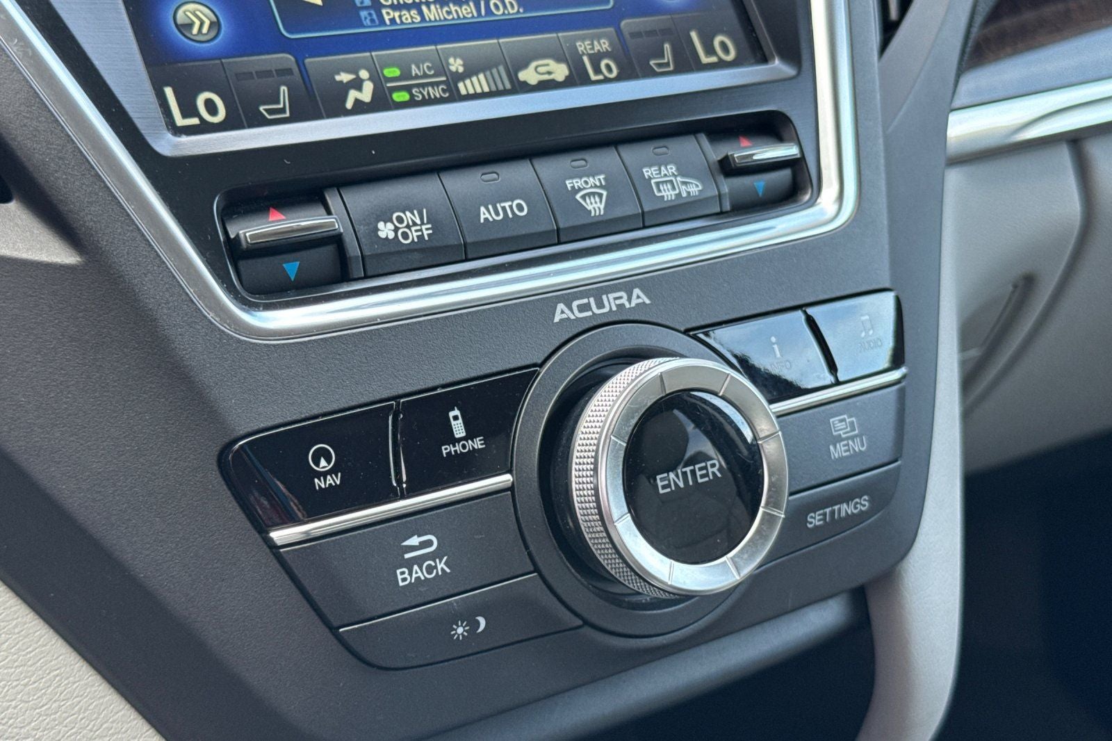 2017 Acura MDX 3.5L w/Technology Package