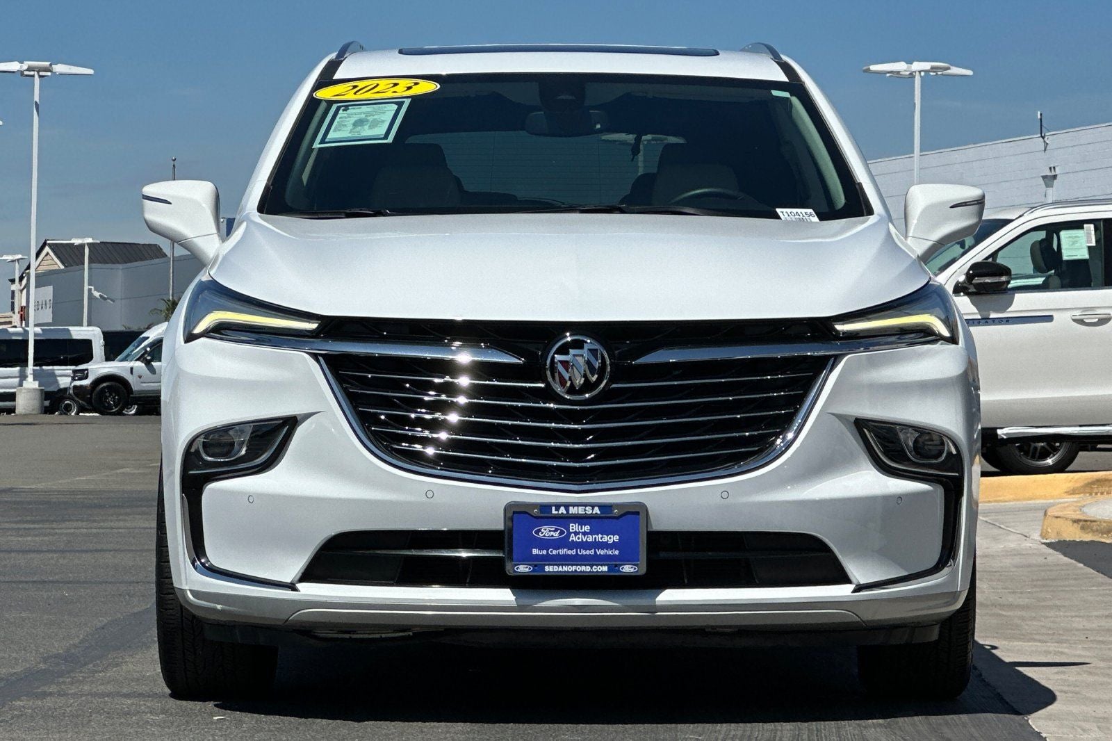 2023 Buick Enclave Essence