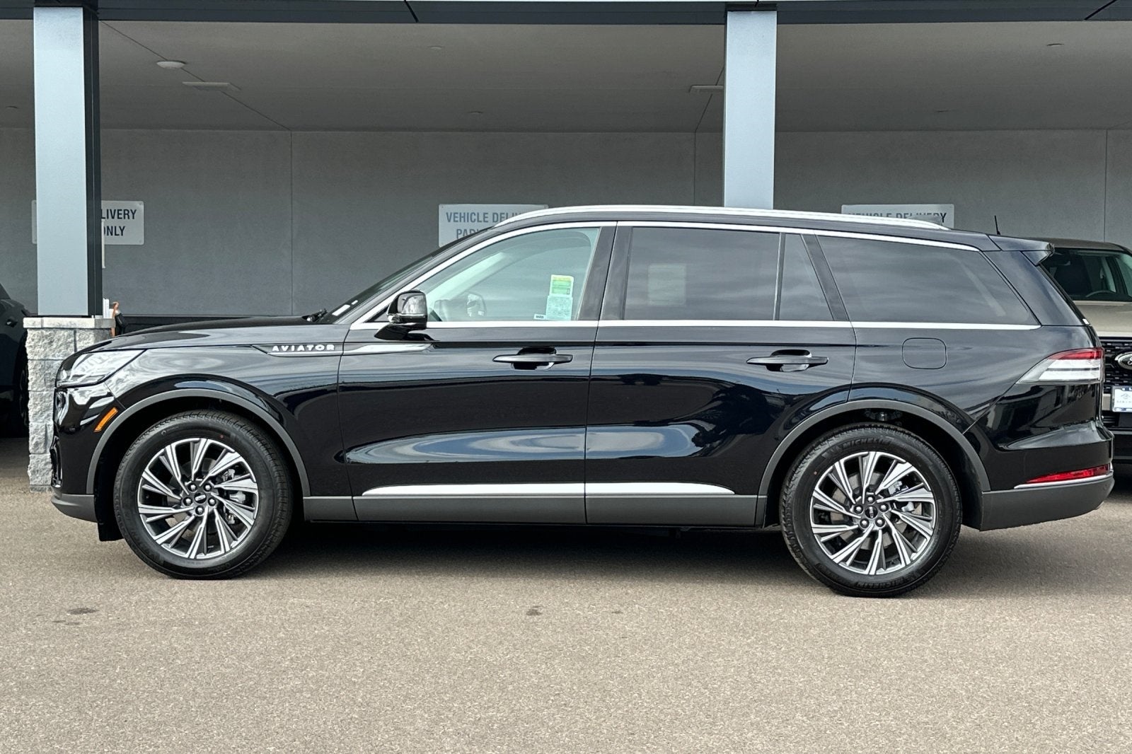2025 Lincoln Aviator Premiere