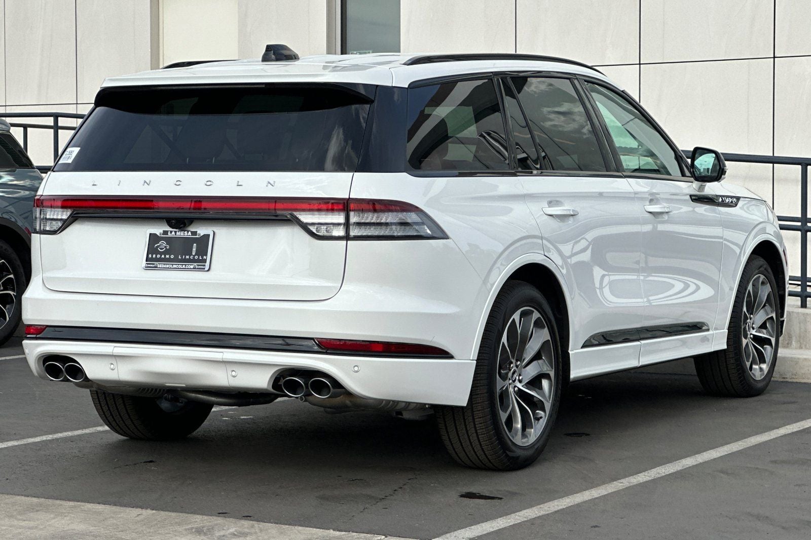 2026 Lincoln Aviator Premiere