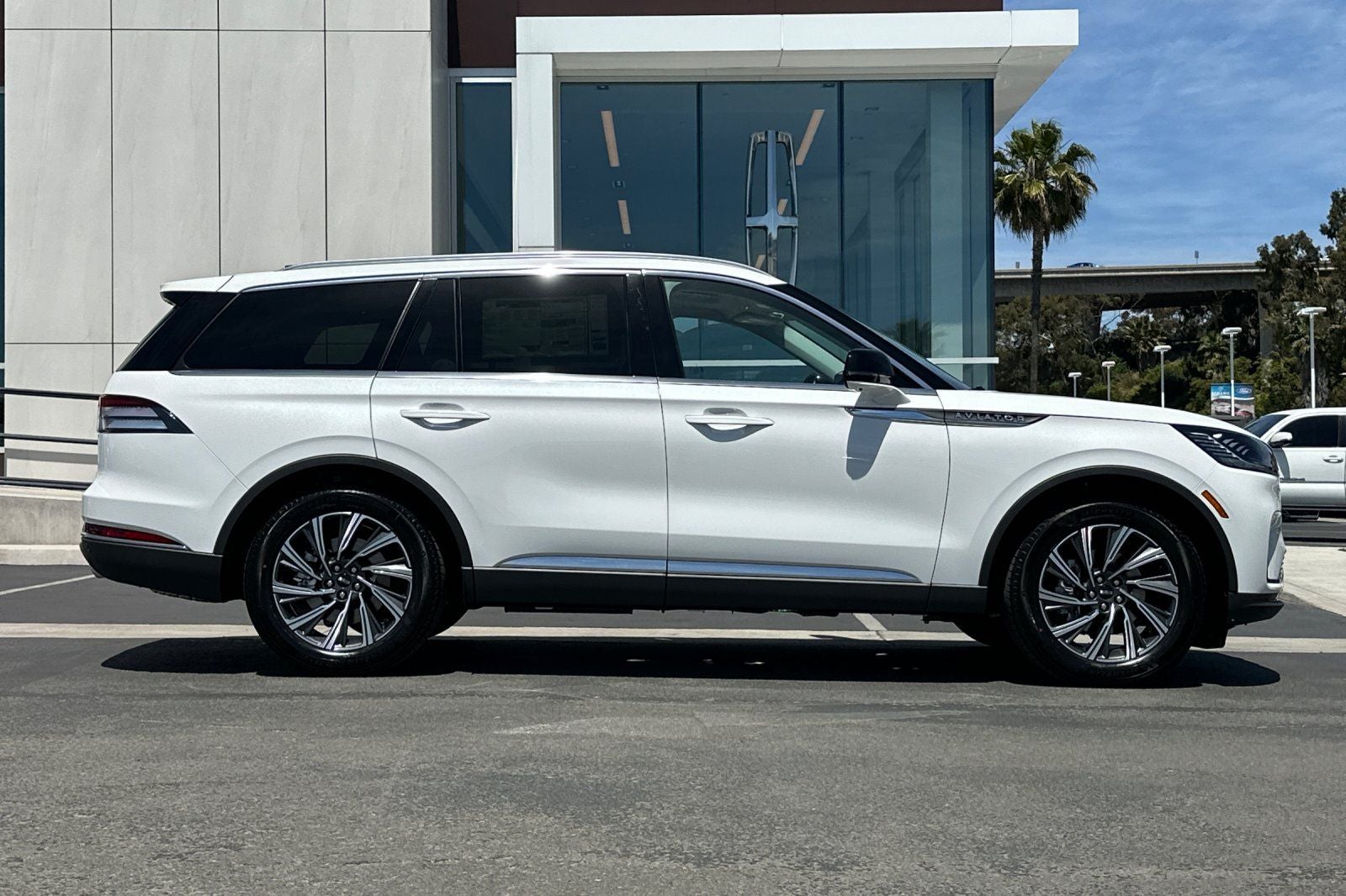 2026 Lincoln Aviator Premiere