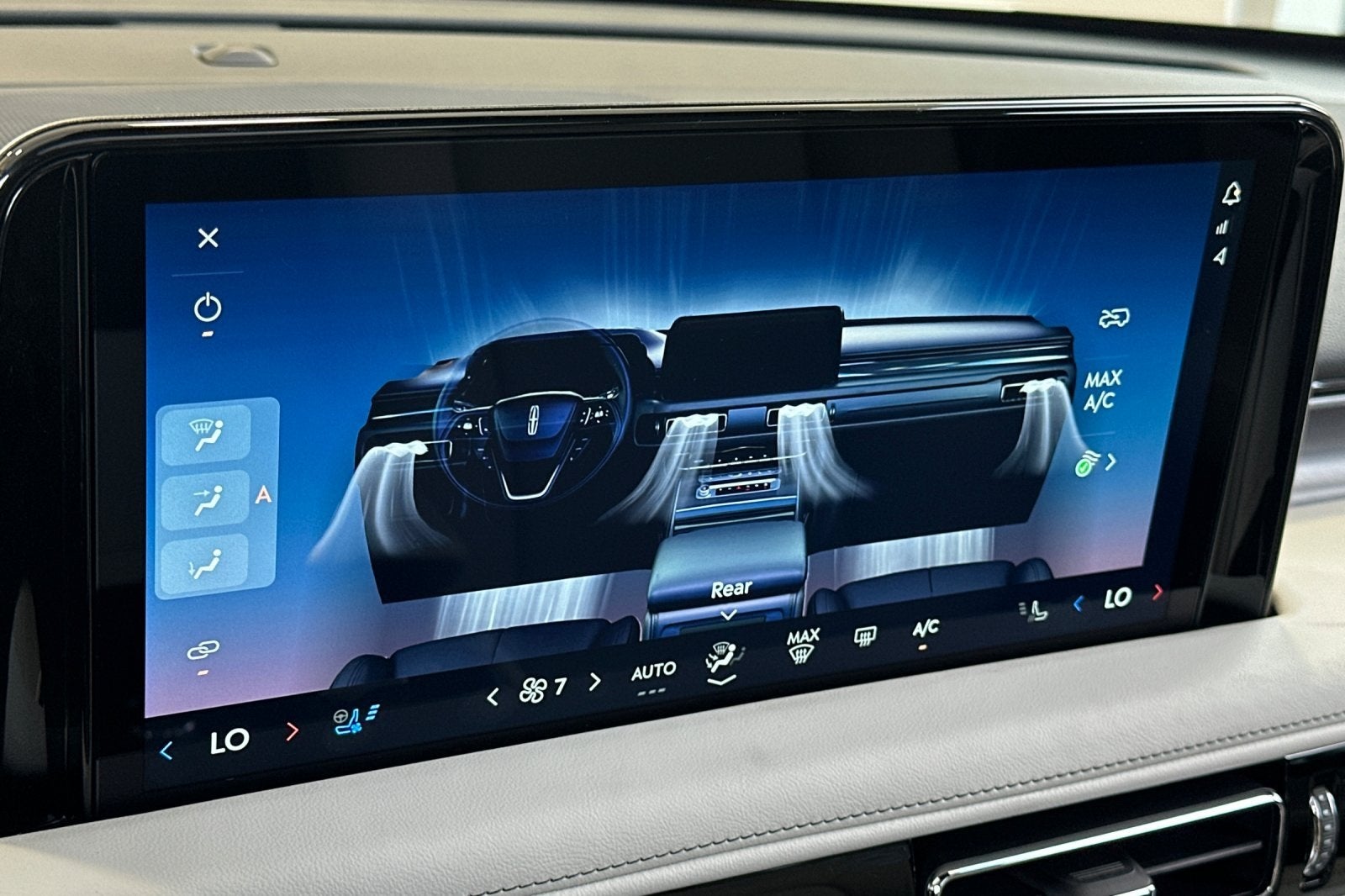 2025 Lincoln Aviator Premiere