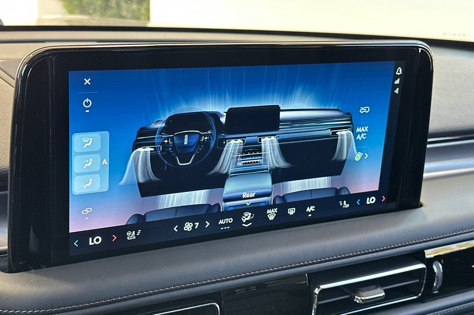 2025 Lincoln Aviator Premiere