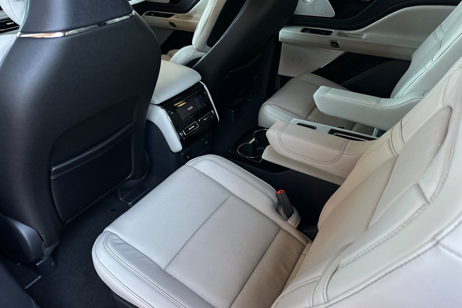 2026 Lincoln Aviator Reserve Premium