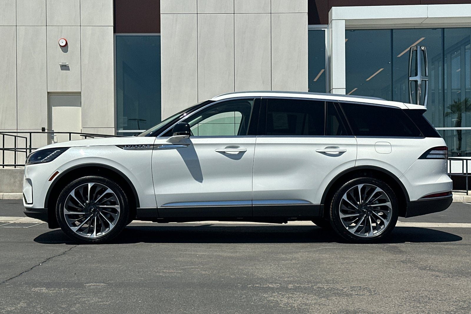 2026 Lincoln Aviator Reserve Premium