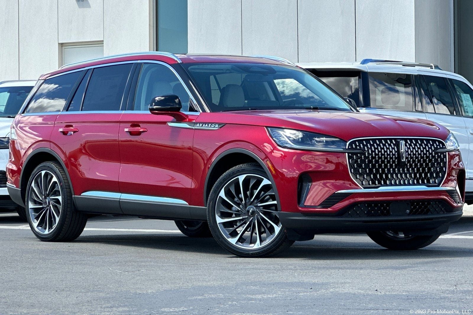 2026 Lincoln Aviator Reserve AWD's photo
