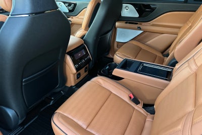 2025 Lincoln Aviator Black Label