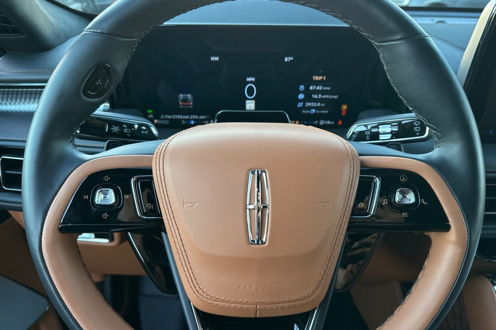 2025 Lincoln Aviator Black Label