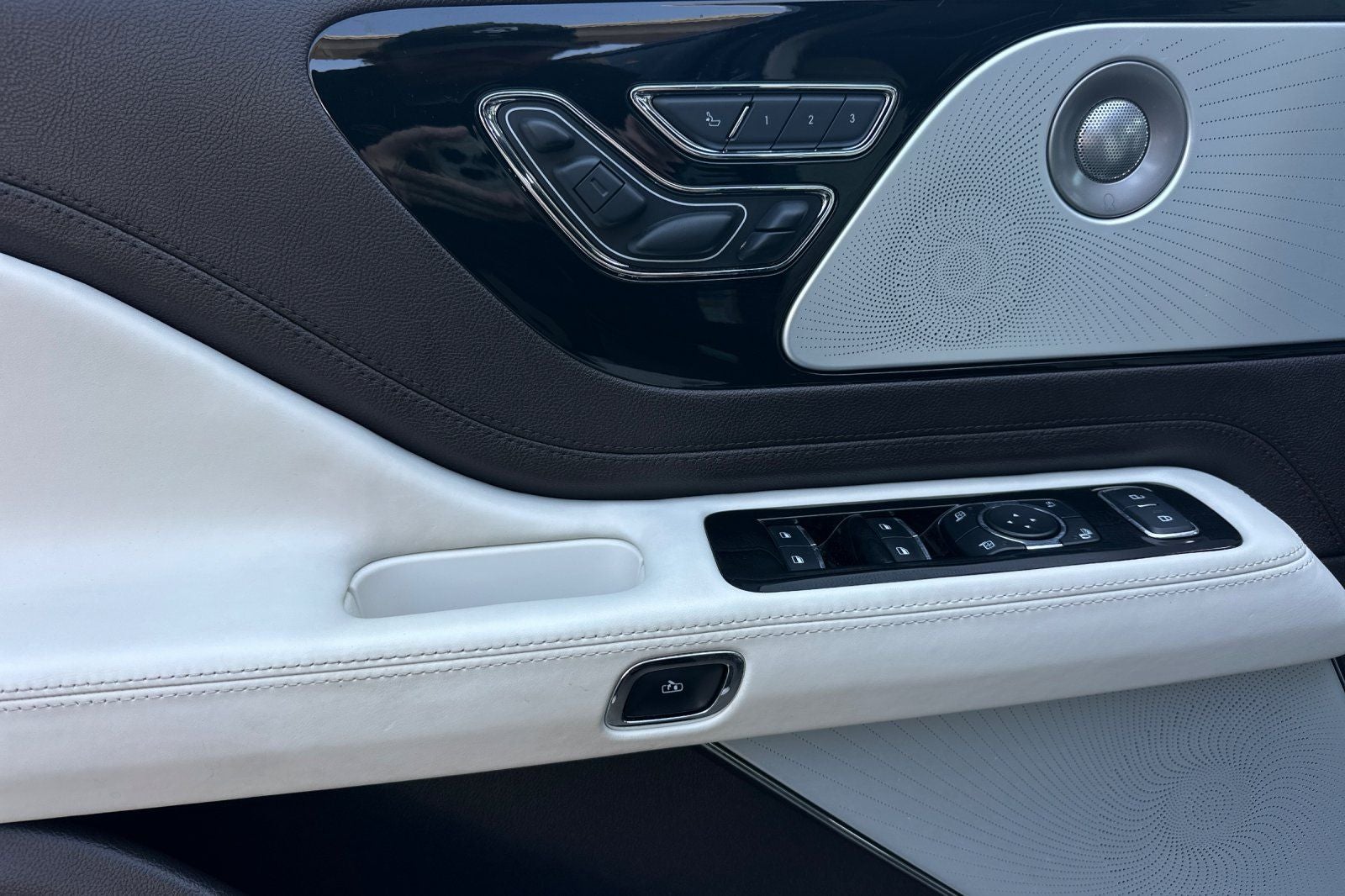 2024 Lincoln Aviator Black Label