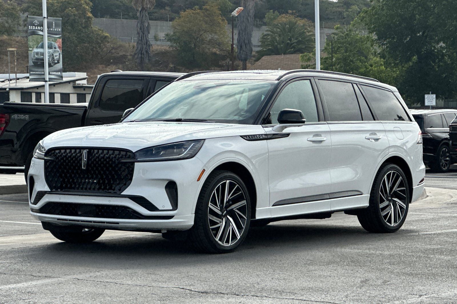 2026 Lincoln Aviator Black Label