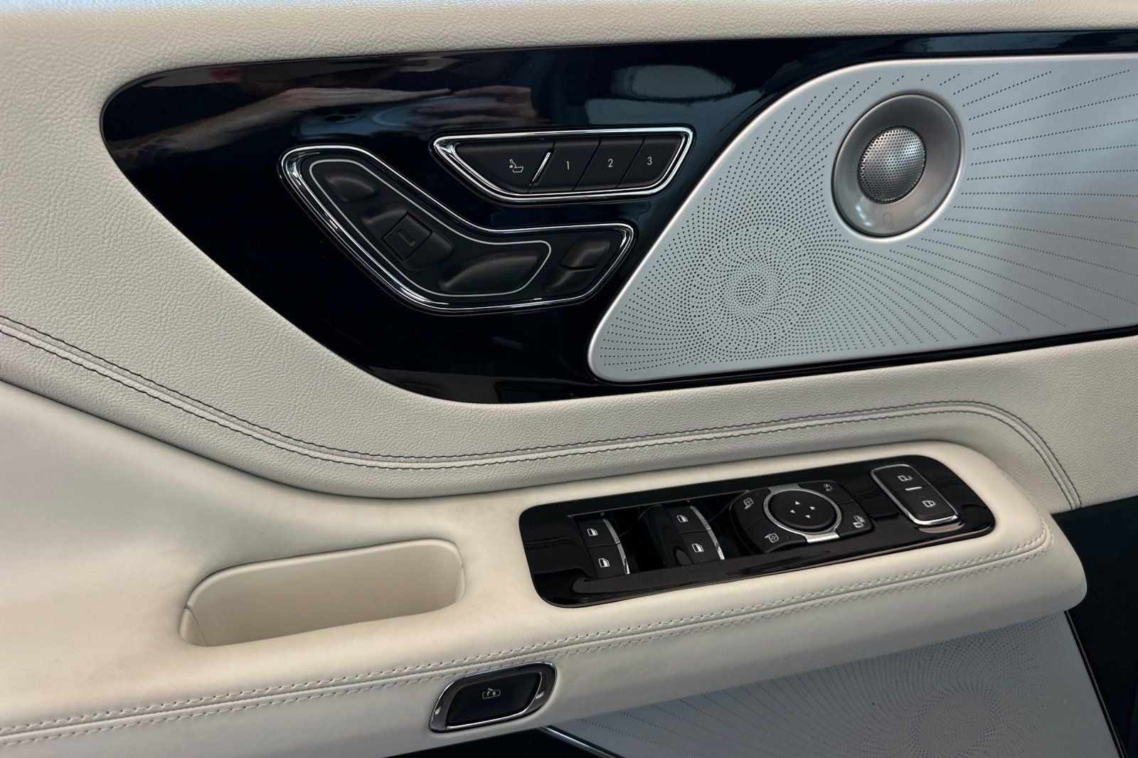2026 Lincoln Aviator Black Label