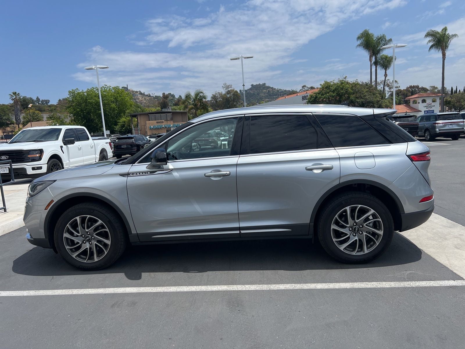 2022 Lincoln Corsair Standard
