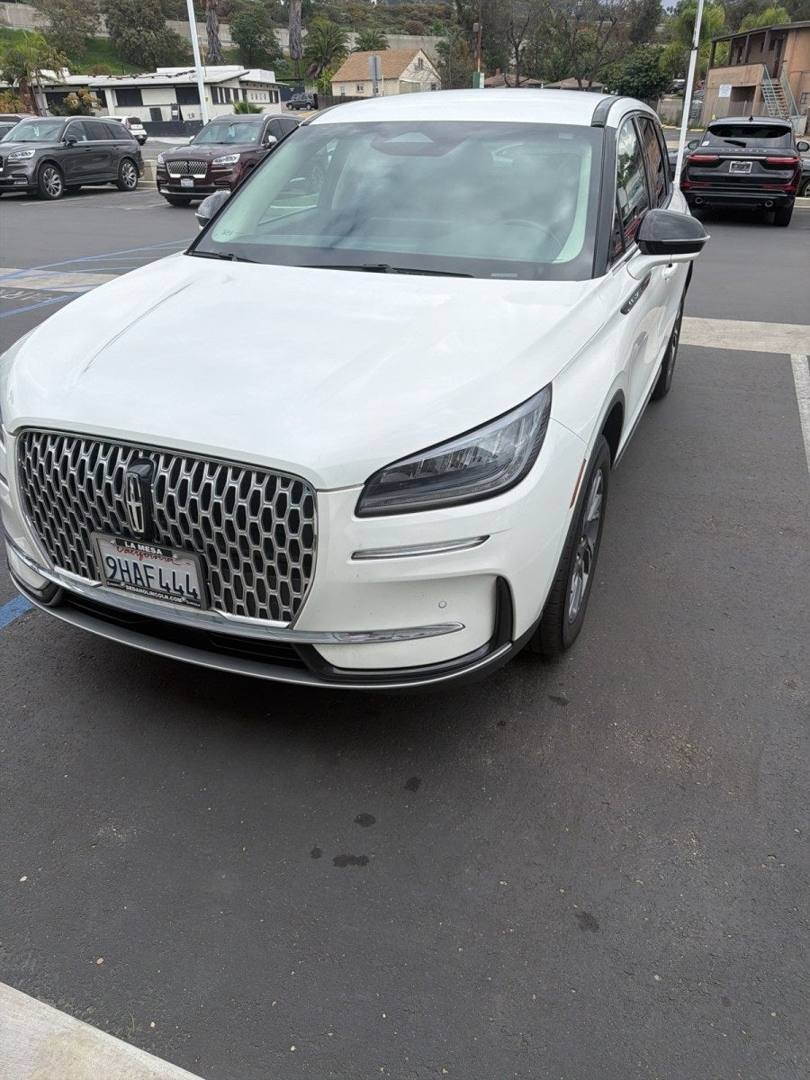 2023 Lincoln Corsair Standard