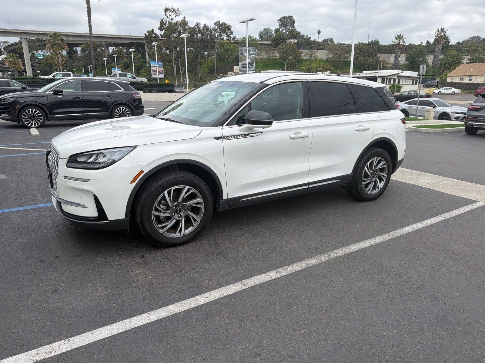 2023 Lincoln Corsair Standard