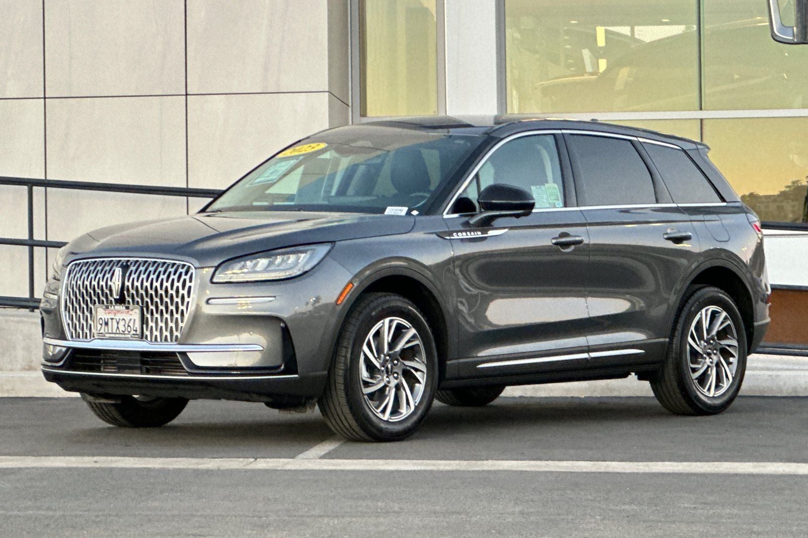 2023 Lincoln Corsair Standard