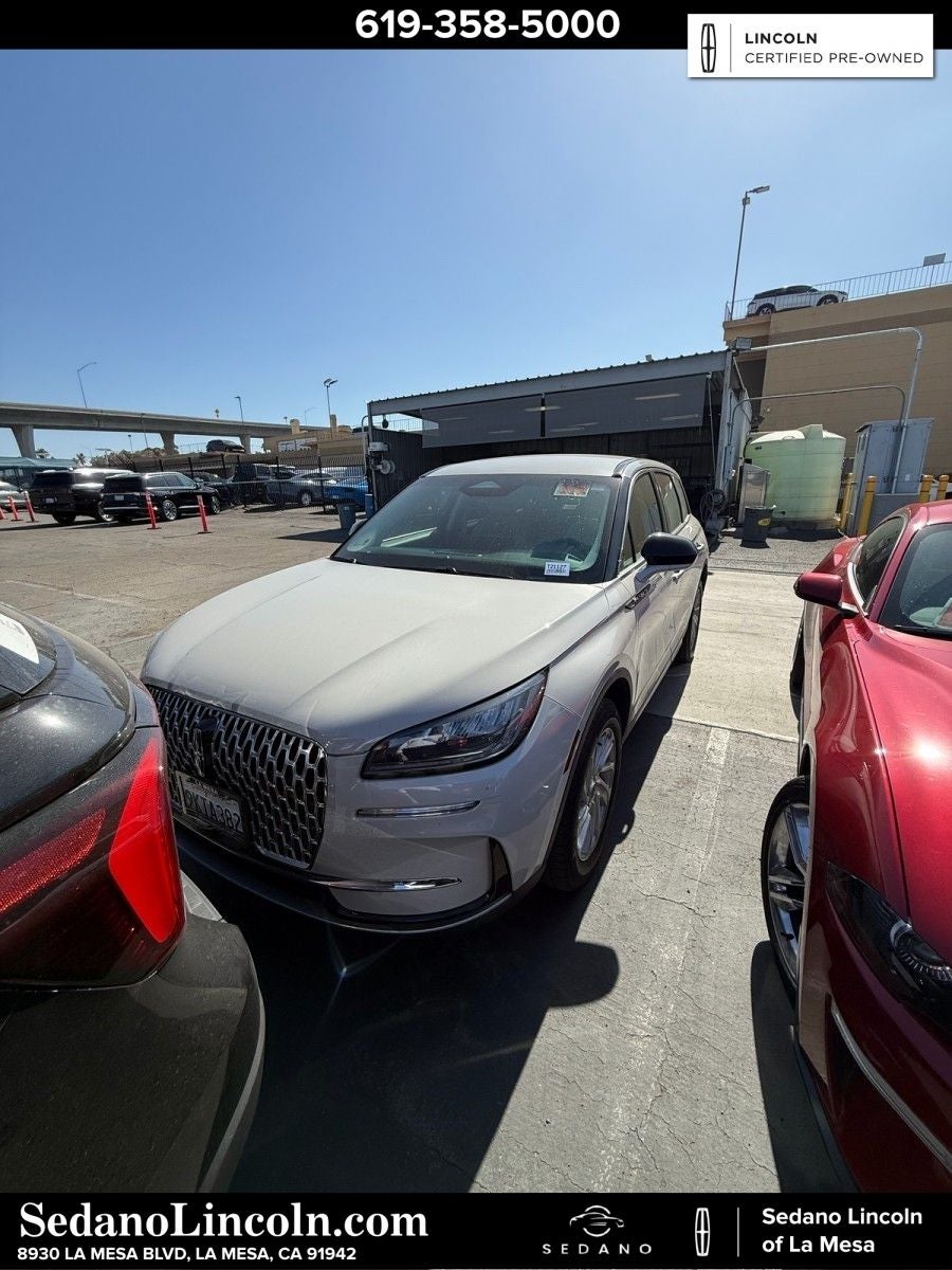 2023 Lincoln Corsair Standard