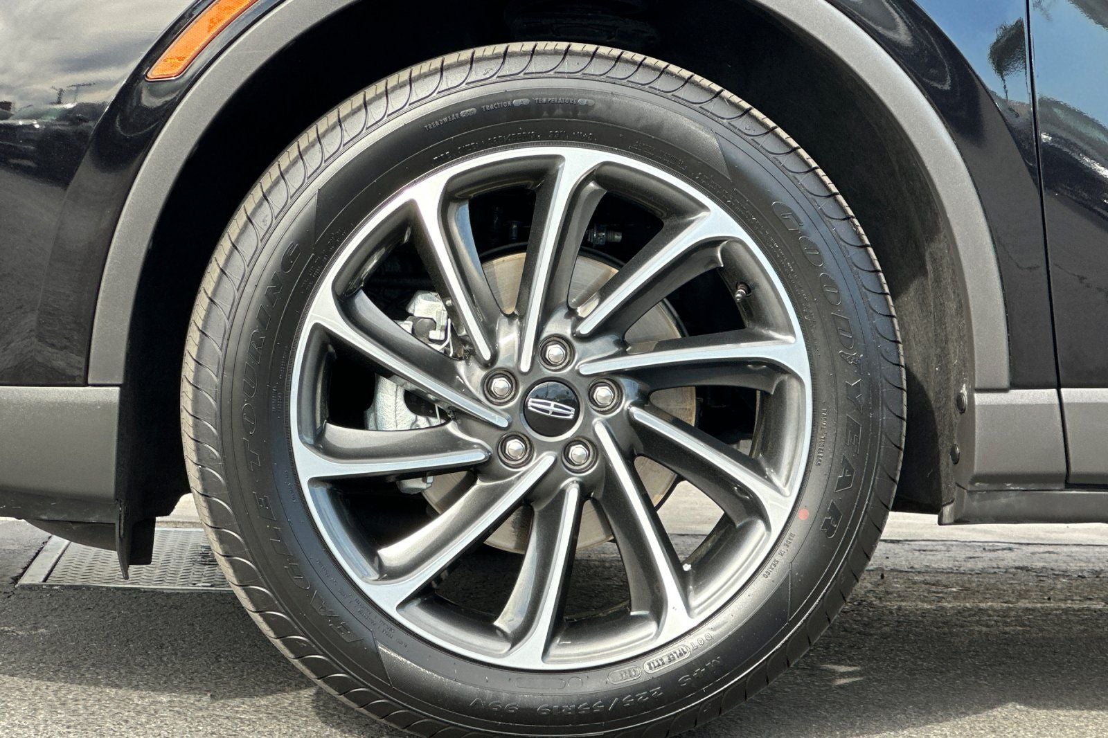 2023 Lincoln Corsair Standard