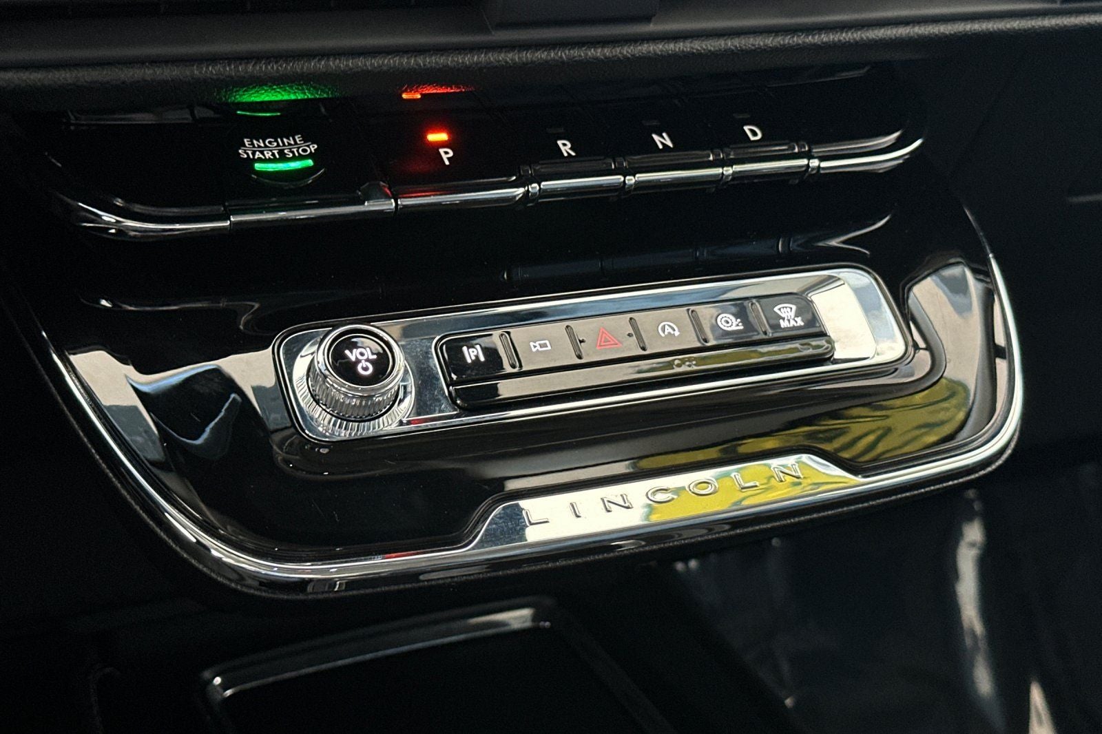 2025 Lincoln Corsair Premiere