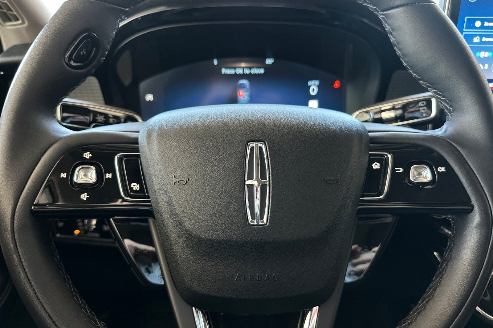 2025 Lincoln Corsair Premiere