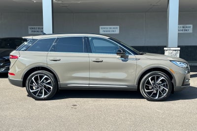 2025 Lincoln Corsair Reserve