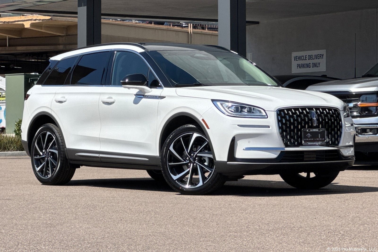 2025 Lincoln Corsair Reserve