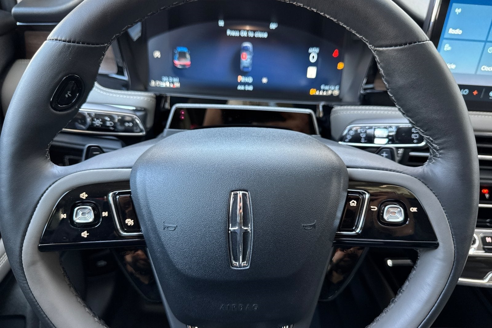 2025 Lincoln Corsair Reserve