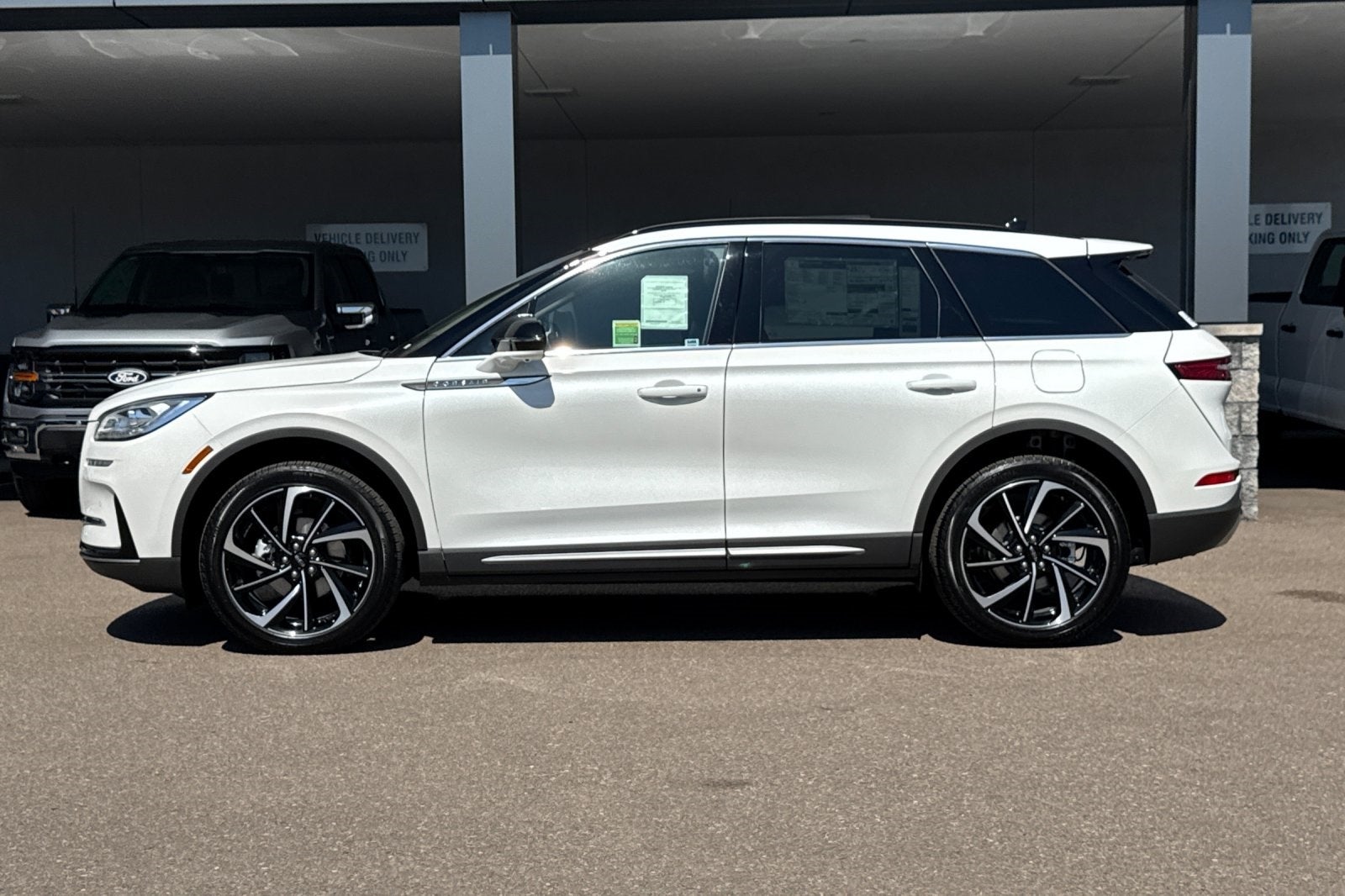 2025 Lincoln Corsair Reserve