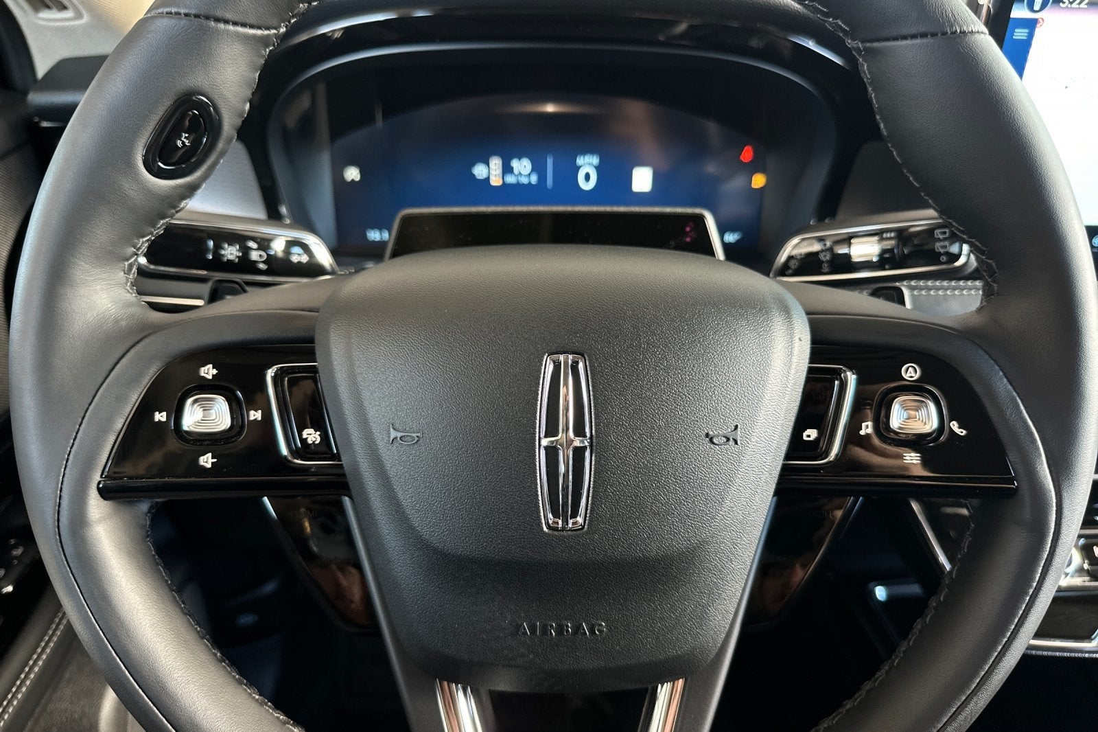 2025 Lincoln Corsair Reserve