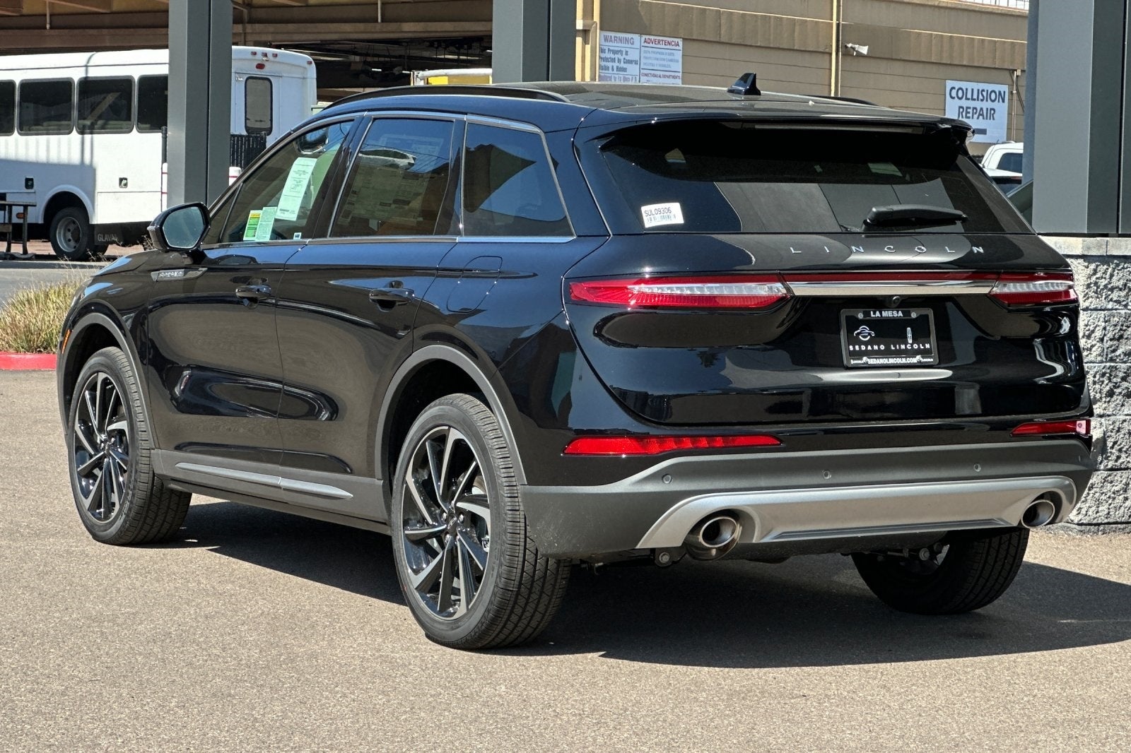 2025 Lincoln Corsair Reserve