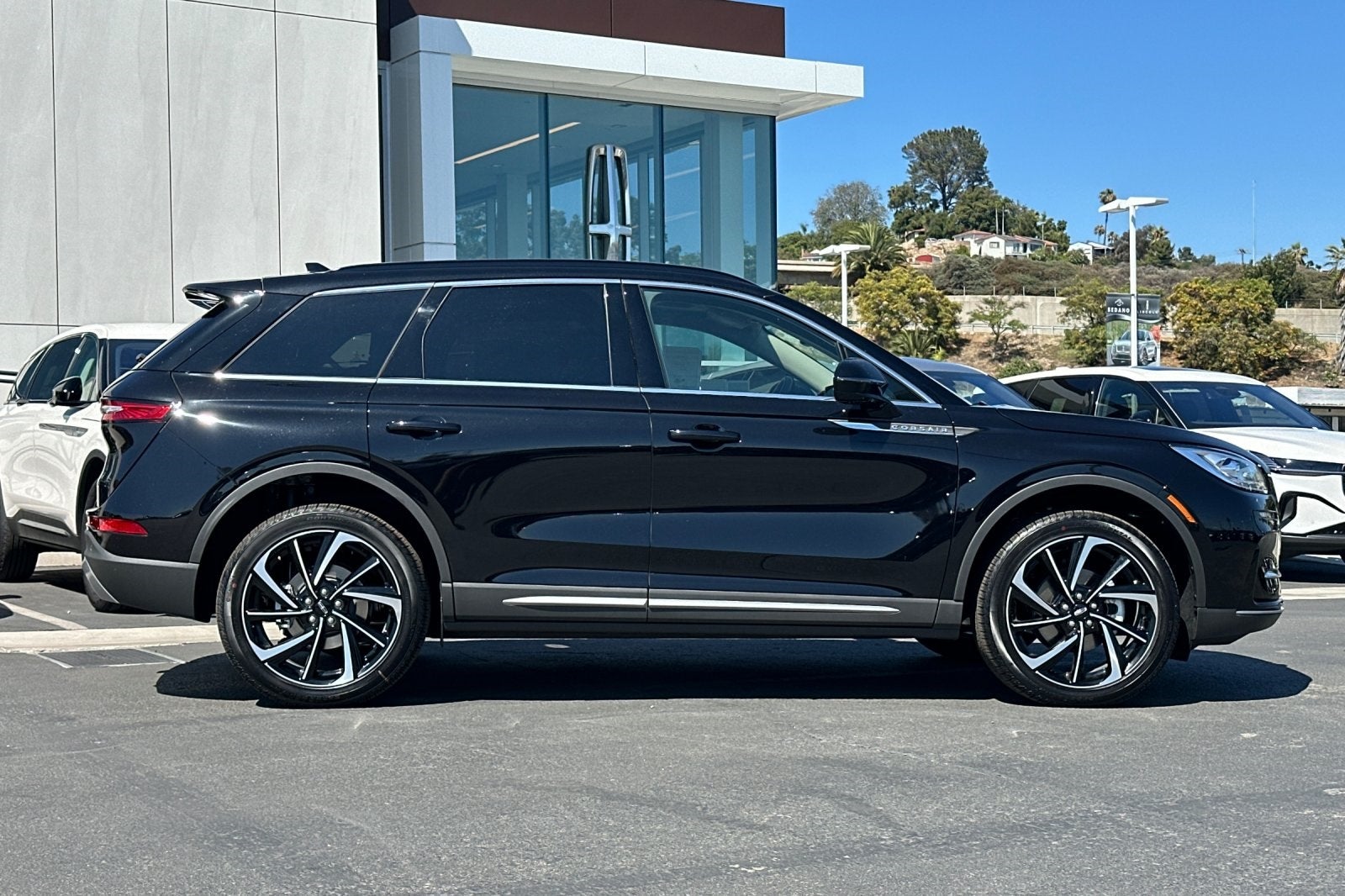 2025 Lincoln Corsair Reserve