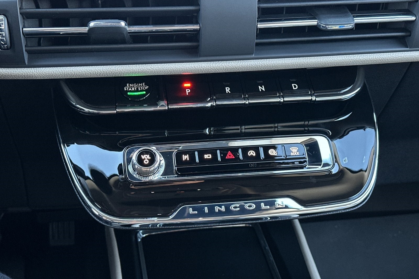 2025 Lincoln Corsair Reserve